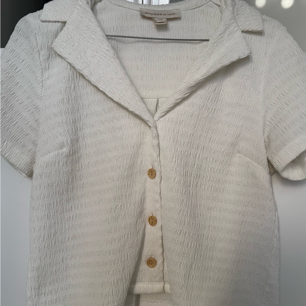 White Textured Button-Up Top - Picture 3 of 4